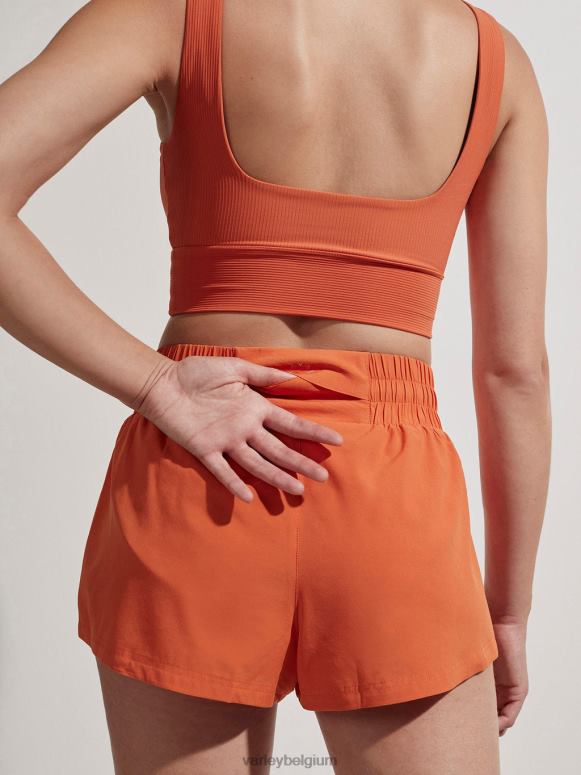 oranje roest vrouwen Kallin loopt kort 1,5 